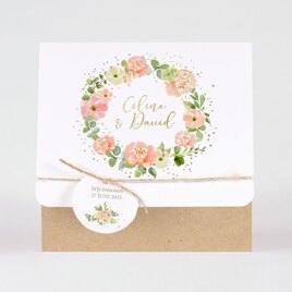 romantische trouwkaart bloemenkrans en namen in goudfolie TA0110-1900042-03 1
