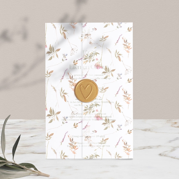 trouwkaart met bloemen in kalkomslag met lakzegel TA0110-2200026-03 1