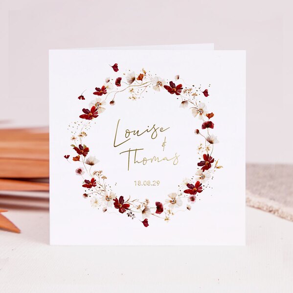 stijlvolle trouwkaart met goudfolie en bloemenkrans TA0110-2200029-03 1