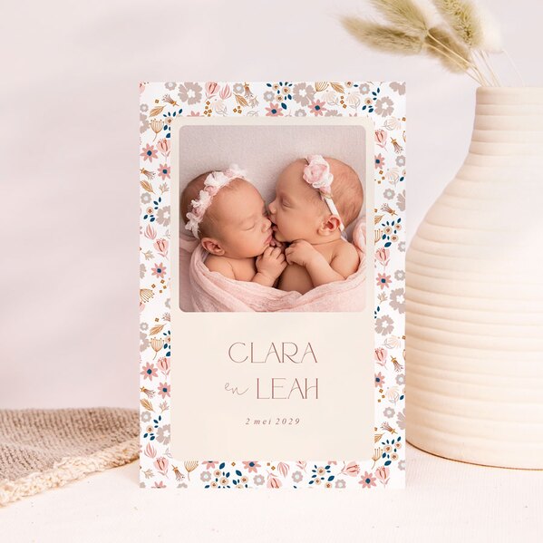 lief geboortekaartje tweeling met foto en bloemen TA05500-2300034-03 1