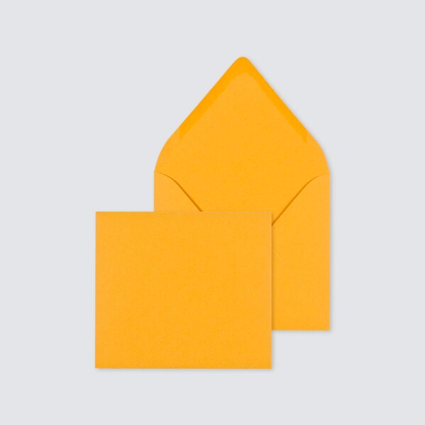 okergele envelop met puntklep 14 x 12 5 cm TA09-09023601-03 1