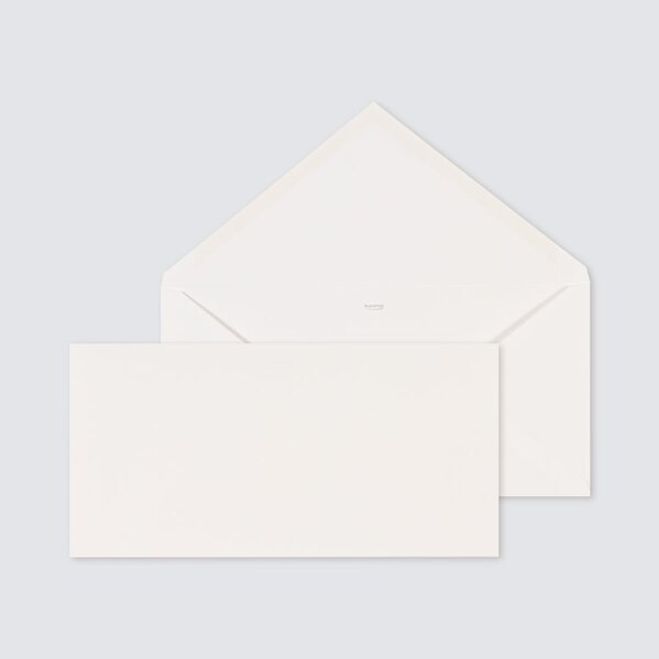 envelop in gebroken wit met puntklep 22 x 11 cm TA09-09202701-03 1