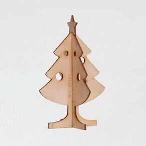 Houten 3D-kerstkaart in de vorm van een kerstboom