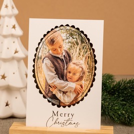 staande kerstkaart met foto in ovaal kader met goudfolie TA1188-2600032-03 3