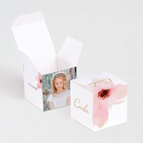 boite-a-dragees-cube-communion-fleurs-roses-aquarelle-TA1223-1800035-02-1