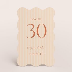 Carte invitation anniversaire fond ligné et bords ondulés