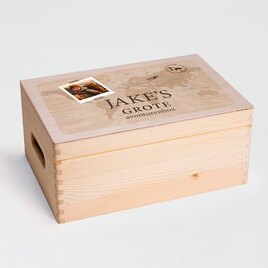houten kist met naam wereldkaart en foto TA14822-2300005-03 1