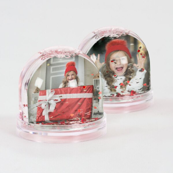 sneeuwbol met rode hartjes en foto s TA14921-2100011-03 1