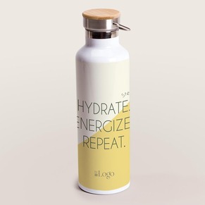Trendige Trinkflasche mit Zitat und Firmenlogo