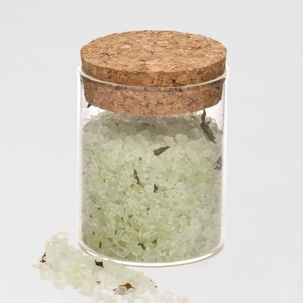 glazen potjes met groen badzout als communie aandenken TA482-199-03 1